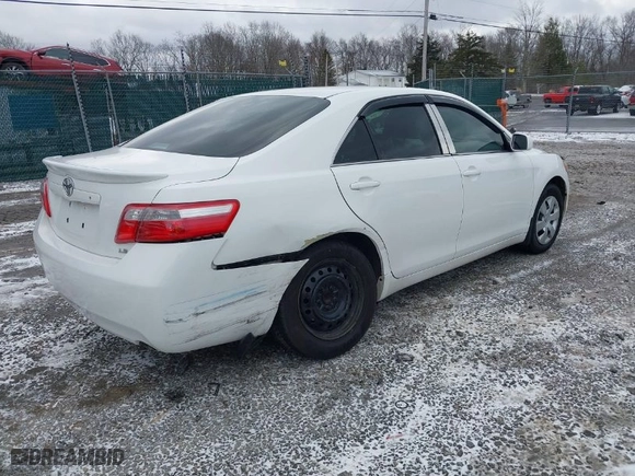 2007 Toyota Camry CE with VIN 4T1BE46K47U706106, listed as a IAAI auction lot 41704863 with 64,156 mi miles. Bid and sale history available at carsss.com. Image 4.