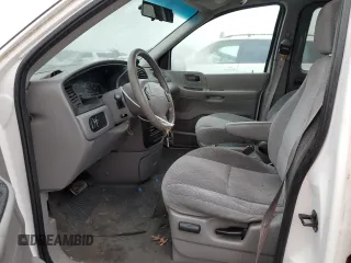 2000 Ford Windstar SE z VIN 2FMZA524XYBB18712, wystawiony jako Copart lot #84939844 z przebiegiem 68 479 mil mil oraz Czysty tytuł • Clean title. Historia ofert i sprzedaży dostępna na DreamBid. Obrazek 7.