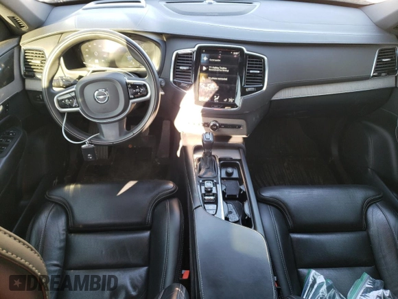 2020 Volvo XC90 Inscription with VIN YV4A22PL3L1588742, listed as a Copart auction lot 82174644 with 85,185 mi miles and Salvage Title. Bid and sale history available at carsss.com. Image 8.
