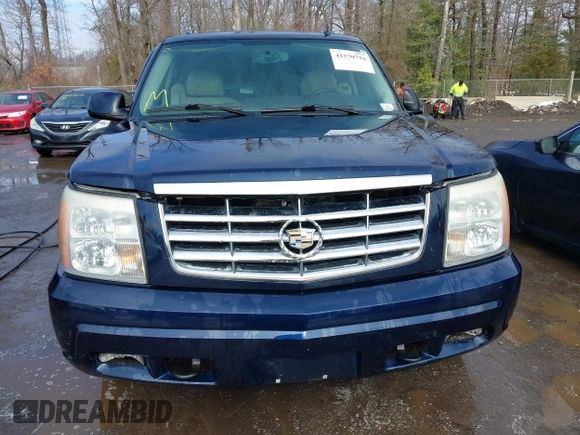 2006 Cadillac Escalade z VIN 1GYEK63N66R127117, wystawiony jako IAAI lot #41570716 z przebiegiem 126 637 mil mil oraz . Historia ofert i sprzedaży dostępna na DreamBid. Obrazek 12.