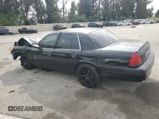 2009 Ford Police Interceptor с VIN 2FAHP71VX9X131331, выставлен на аукционе Copart как лот 58866735 с пробегом Не указан миль и Списание • Salvage title. История ставок и продаж доступна на DreamBid. Изображение 2.
