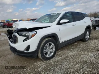 2020 GMC Terrain SLE z VIN 3GKALTEV2LL263247, wystawiony jako Copart lot #46750495 z przebiegiem 61 556 mil mil oraz Szkody całkowita. Historia ofert i sprzedaży dostępna na DreamBid. Obrazek 1.