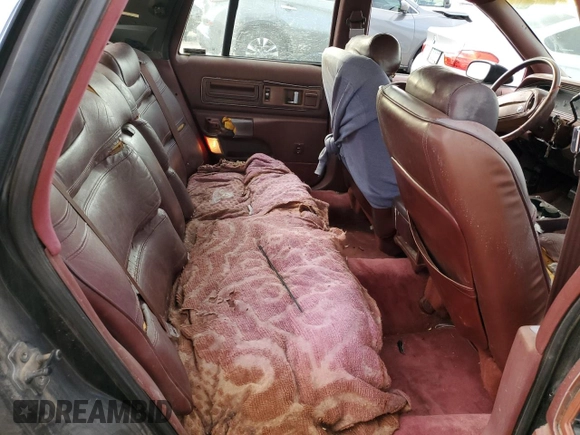 1992 Buick Roadmaster Ltd with VIN 1G4BT5376NR466262, listed as a Copart auction lot 75079004 with 160,992 mi miles and Clean Title. Bid and sale history available at DreamBid. Image 10.