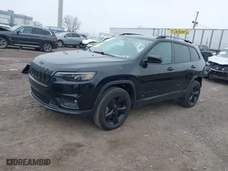 2019 Jeep Cherokee Altitude with VIN 1C4PJMLB2KD472731, listed as a IAAI auction lot 41627887 with NaN miles. Bid and sale history available at carsss.com. Image 17.