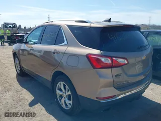 2019 Chevrolet Equinox LT with VIN 2GNAXVEXXK6169236, listed as a IAAI auction lot 41805937 with 81,194 mi miles. Bid and sale history available at carsss.com. Image 3.