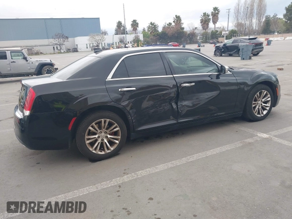 2017 Chrysler 300 with VIN 2C3CCAEG1HH566440, listed as a IAAI auction lot 41755784 with 71,646 mi miles. Bid and sale history available at carsss.com. Image 4.
