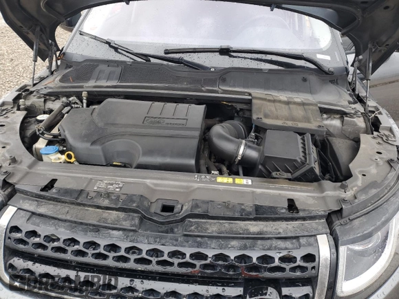 2019 Land Rover Range Rover Evoque SE with VIN SALVP2RX1KH333673, listed as a Copart auction lot 45202115 with 83,501 mi miles and Salvage Title. Bid and sale history available at carsss.com. Image 13.