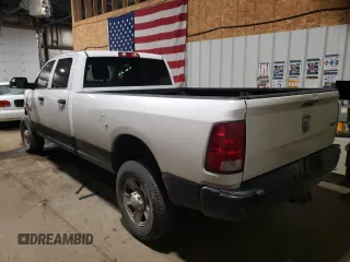 2017 Ram 2500 Tradesman с VIN 3C6UR5HJ2HG636449, выставлен на аукционе Copart как лот 76493804 с пробегом 12 560 миль миль и Списание • Salvage title. История ставок и продаж доступна на DreamBid. Изображение 2.