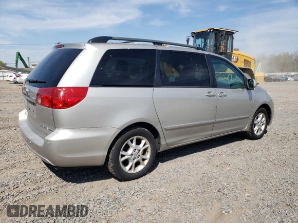 2006 Toyota Sienna XLE with VIN 5TDZA22C96S535728, listed as a Copart auction lot 54223995 with 170,632 mi miles and Clean Title. Bid and sale history available at carsss.com. Image 3.