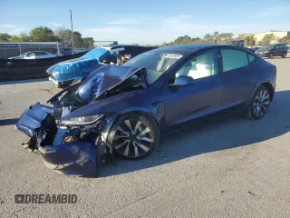 2024 Tesla Model 3 z VIN 5YJ3E1EA9RF868731, wystawiony jako Copart lot #48133825 z przebiegiem Nie podano mil oraz Nie do naprawy. Historia ofert i sprzedaży dostępna na DreamBid. Obrazek 1.