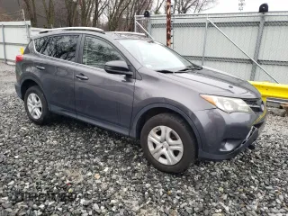 2015 Toyota RAV4 LE with VIN JTMBFREV2FJ023752, listed as a Copart auction lot 51439585 with 109,694 mi miles and Clean Title. Bid and sale history available at DreamBid. Image 4.