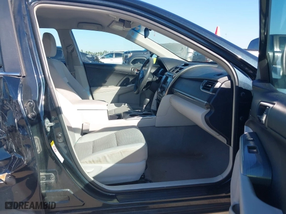 2013 Toyota Camry Hybrid LE with VIN 4T1BD1FK6DU070138, listed as a IAAI auction lot 41668658 with 148,065 mi miles. Bid and sale history available at carsss.com. Image 5.