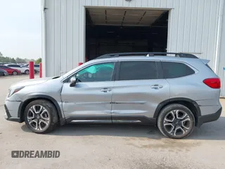 2023 Subaru Ascent Limited z VIN 4S4WMAUD2P3416461, wystawiony jako IAAI lot #42492132 z przebiegiem 25 658 mil mil oraz . Historia ofert i sprzedaży dostępna na DreamBid. Obrazek 15.