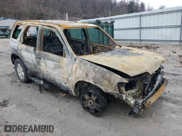 2006 Ford Escape XLT with VIN 1FMYU931X6KC43873, listed as a Copart auction lot 45002425 with 0 mi miles and Salvage Title. Bid and sale history available at carsss.com. Image 4.