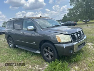 2005 Nissan Armada LE z VIN 5N1AA08A45N703735, wystawiony jako Copart lot #56392605 z przebiegiem Nie podano mil oraz Czysty tytuł • Clean title. Historia ofert i sprzedaży dostępna na DreamBid. Obrazek 1.