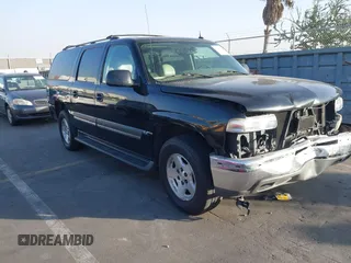 2004 Chevrolet Suburban LS with VIN 1GNEC16T94J194331, listed as a IAAI auction lot 41283112 with 209,846 mi miles. Bid and sale history available at carsss.com. Image 1.