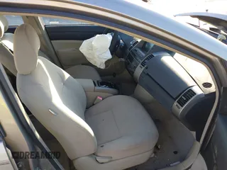 2009 Toyota Prius with VIN JTDKB20U693534679, listed as a IAAI auction lot 41299735 with 189,621 mi miles and . Bid and sale history available at DreamBid. Image 5.