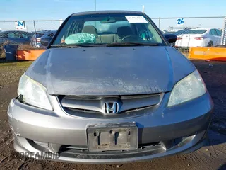 2004 Honda Civic LX with VIN 2HGES15594H525975, listed as a IAAI auction lot 41266024 with 241,598 mi miles. Bid and sale history available at carsss.com. Image 6.