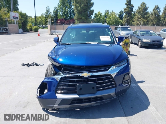 2022 Chevrolet Blazer Premier z VIN 3GNKBFRS9NS163926, wystawiony jako IAAI lot #42520738 z przebiegiem 45 560 mil mil oraz . Historia ofert i sprzedaży dostępna na DreamBid. Obrazek 12.