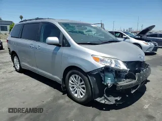 2017 Toyota Sienna XLE Auto Access Seat with VIN 5TDYZ3DC7HS851736, listed as a Copart auction lot 62350585 with 71,833 mi miles and Salvage title. Bid and sale history available at DreamBid. Image 15.