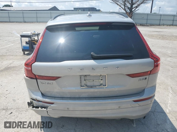 2022 Volvo XC60 Momentum z VIN YV4L12RK9N1967229, wystawiony jako Copart lot #65001794 z przebiegiem 48 584 mil mil oraz Nie do naprawy • Non repairable. Historia ofert i sprzedaży dostępna na DreamBid. Obrazek 6.