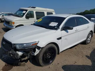 2014 Ford Police Interceptor с VIN 1FAHP2MK3EG145513, выставлен на аукционе IAAI как лот 42578327 с пробегом 126 766 миль миль и . История ставок и продаж доступна на DreamBid. Изображение 2.