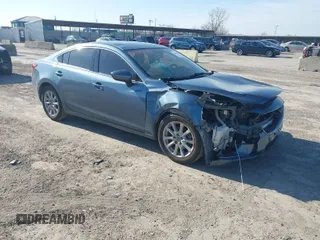2014 Mazda 6 i Sport with VIN JM1GJ1U66E1129376, listed as a IAAI auction lot 41601768 with 171,992 mi miles. Bid and sale history available at carsss.com. Image 1.