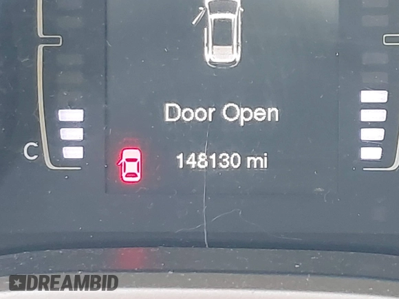 2015 Jeep Cherokee Latitude with VIN 1C4PJMCS8FW624375, listed as a IAAI auction lot 41848679 with 148,130 mi miles and . Bid and sale history available at DreamBid. Image 15.