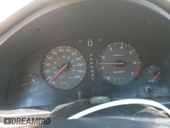 2000 Subaru Legacy Outback with VIN 4S3BH6751Y7600650, listed as a Copart auction lot 62929304 with 196,173 mi miles and Clean title. Bid and sale history available at DreamBid. Image 9.