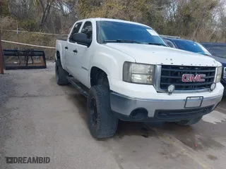 2008 GMC Sierra 1500 SLE1 with VIN 3GTEK13378G130943, listed as a IAAI auction lot 41502316 with 330,345 mi miles. Bid and sale history available at carsss.com. Image 1.