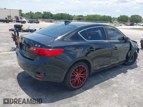2013 Acura ILX Technology z VIN 19VDE1F72DE014291, wystawiony jako IAAI lot #42221550 z przebiegiem 134 825 mil mil oraz . Historia ofert i sprzedaży dostępna na DreamBid. Obrazek 4.