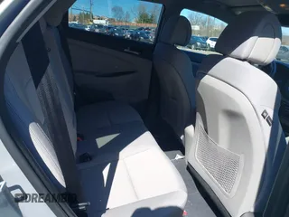 2017 Hyundai Tucson SE with VIN KM8J3CA48HU540372, listed as a IAAI auction lot 41814051 with 155,499 mi miles. Bid and sale history available at carsss.com. Image 8.