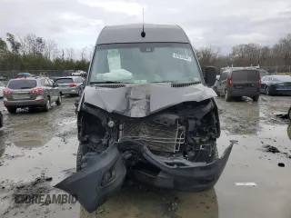 2018 Mercedes-Benz Sprinter with VIN WDZFE7CD8JP642591, listed as a Copart auction lot 82630064 with Not Provided miles and Salvage Title. Bid and sale history available at DreamBid. Image 5.