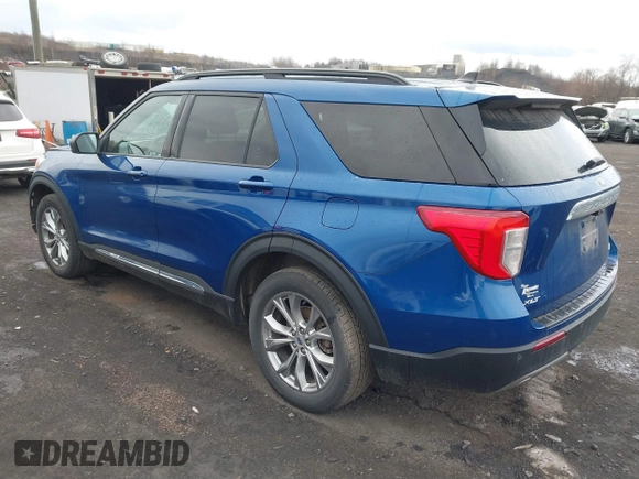 2021 Ford Explorer XLT with VIN 1FMSK8DH7MGA32857, listed as a IAAI auction lot 41877424 with 77,793 mi miles. Bid and sale history available at carsss.com. Image 3.