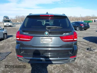 2016 BMW X5 xDrive40e z VIN 5UXKT0C54G0S78884, wystawiony jako IAAI lot #41208477 z przebiegiem 90 181 mil mil oraz . Historia ofert i sprzedaży dostępna na DreamBid. Obrazek 16.
