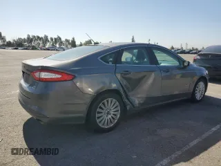2013 Ford Fusion SE Hybrid z VIN 3FA6P0LU0DR274279, wystawiony jako Copart lot #57462315 z przebiegiem 272 825 mil mil oraz Szkoda całkowita • Salvage title. Historia ofert i sprzedaży dostępna na DreamBid. Obrazek 3.