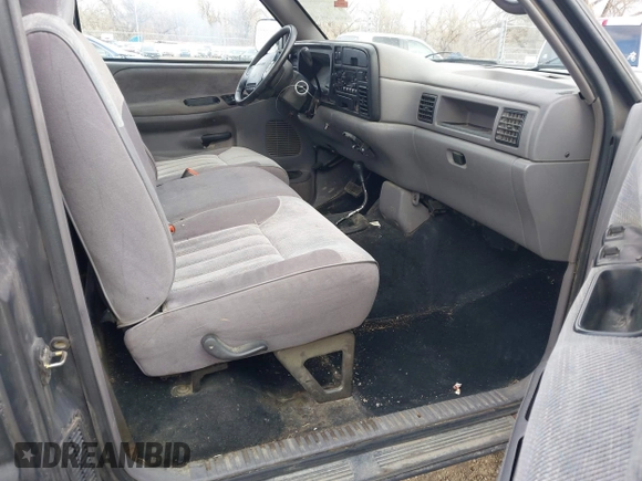1995 Dodge Ram 1500 with VIN 1B7HF16Y1SS150002, listed as a IAAI auction lot 41874613 with 305,502 mi miles. Bid and sale history available at carsss.com. Image 5.