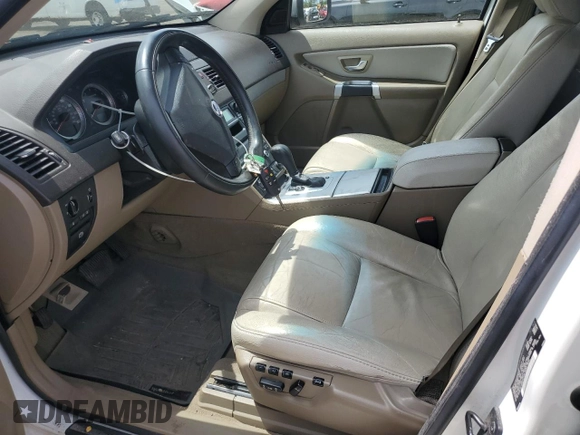 2013 Volvo XC90 Premier Plus z VIN YV4952CZ1D1657448, wystawiony jako Copart lot #58776155 z przebiegiem 145 726 mil mil oraz Szkoda całkowita • Salvage title. Historia ofert i sprzedaży dostępna na DreamBid. Obrazek 7.