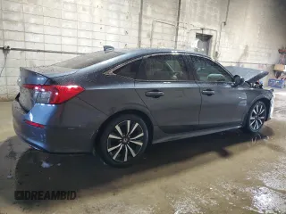 2024 Honda Civic Sedan EX with VIN 2HGFE1F76RH310332, listed as a Copart auction lot 88533665 with 37,613 mi miles and Salvage Title. Bid and sale history available at carsss.com. Image 3.
