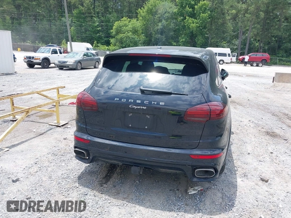 2015 Porsche Cayenne Diesel with VIN WP1AF2A21FLA43203, listed as a IAAI auction lot 42219548 with 210,000 mi miles and . Bid and sale history available at DreamBid. Image 16.