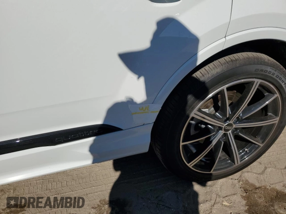 2023 Audi Q7 Prestige with VIN WA1VXBF76PD022132, listed as a Copart auction lot 80628964 with 2,520 mi miles and Non repairable. Bid and sale history available at DreamBid. Image 13.
