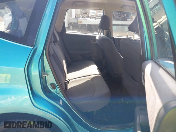 2012 Honda Fit с VIN JHMGE8H33CC009807, выставлен на аукционе IAAI как лот 41814176 с пробегом 88 612 миль миль и . История ставок и продаж доступна на DreamBid. Изображение 8.