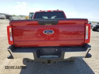 2023 Ford F-250 XL with VIN 1FT7W2BT0PEC05492, listed as a Copart auction lot 47969505 with 31,998 mi miles and Salvage title. Bid and sale history available at DreamBid. Image 6.