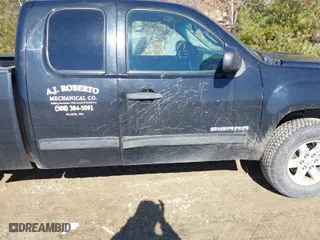 2011 GMC Sierra 1500 SLE with VIN 1GTR2VE33BZ249635, listed as a IAAI auction lot 41689588 with 208,871 mi miles. Bid and sale history available at carsss.com. Image 6.