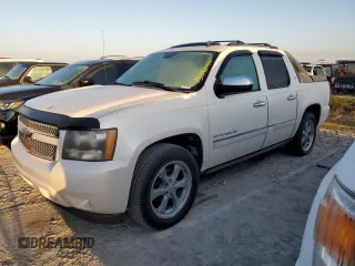 2010 Chevrolet Avalanche LTZ with VIN 3GNVKGE01AG262602, listed as a Copart auction lot 75696044 with Not Provided miles and Non Repairable. Bid and sale history available at DreamBid. Image 1.