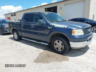 2004 Ford F-150 XLT z VIN 1FTRW12W34KD28410, wystawiony jako IAAI lot #42385449 z przebiegiem 169 152 mil mil oraz . Historia ofert i sprzedaży dostępna na DreamBid. Obrazek 1.