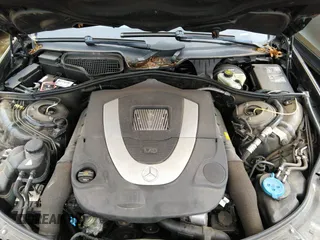 2007 Mercedes-Benz S 550 with VIN WDDNG71XX7A072453, listed as a IAAI auction lot 42201163 with 155,116 mi miles and . Bid and sale history available at carsss.com. Image 10.