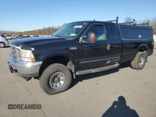 2003 Ford F-250 XL z VIN 1FTNX21L33EC04529, wystawiony jako Copart lot #46360895 z przebiegiem 168 214 mil mil oraz Szkoda całkowita • Salvage title. Historia ofert i sprzedaży dostępna na DreamBid. Obrazek 1.