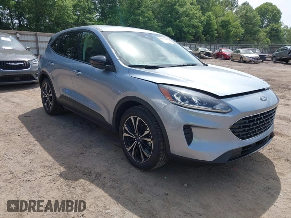 2022 Ford Escape SE z VIN 1FMCU0G68NUB64197, wystawiony jako IAAI lot #42279268 z przebiegiem 10 579 mil mil oraz . Historia ofert i sprzedaży dostępna na DreamBid. Obrazek 1.