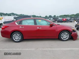 2016 Nissan Altima S with VIN 1N4AL3AP1GC252590, listed as a IAAI auction lot 42484101 with Not provided miles and . Bid and sale history available at DreamBid. Image 13.